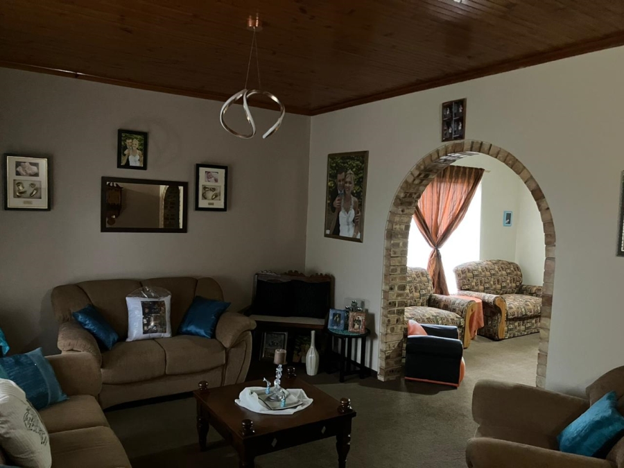 4 Bedroom Property for Sale in Manor Heights Eastern Cape